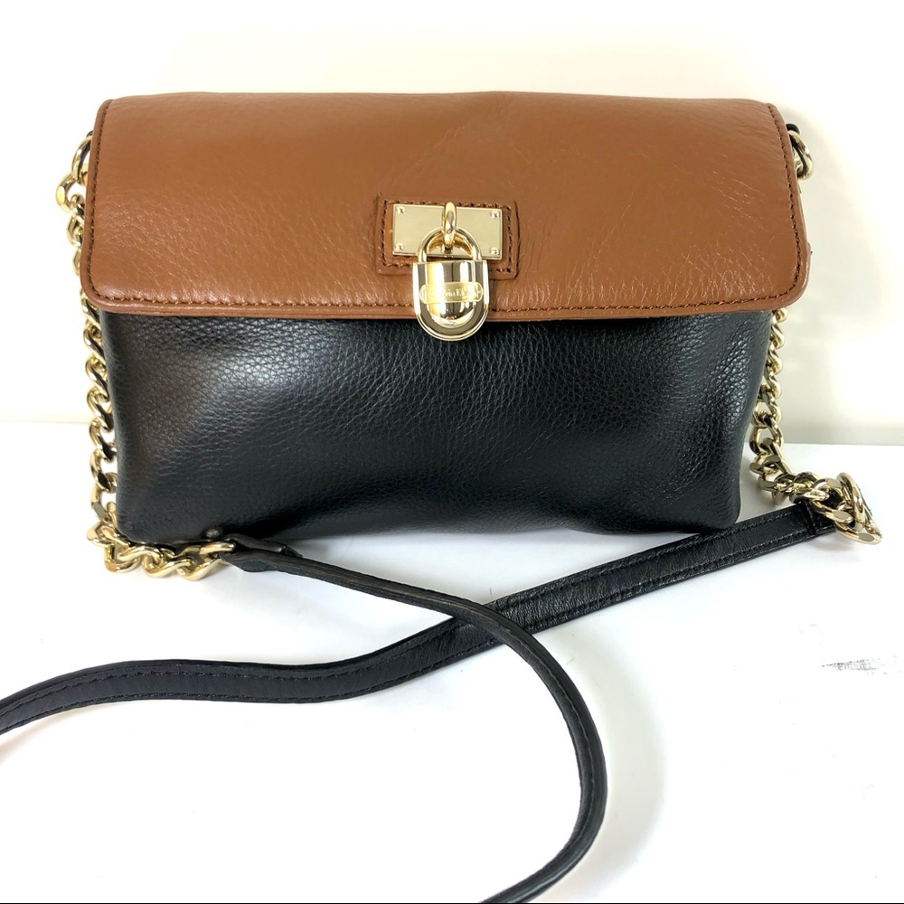 Calvin Klein Women Modena two tones crossbody chain front lock NWOT 8x6x1